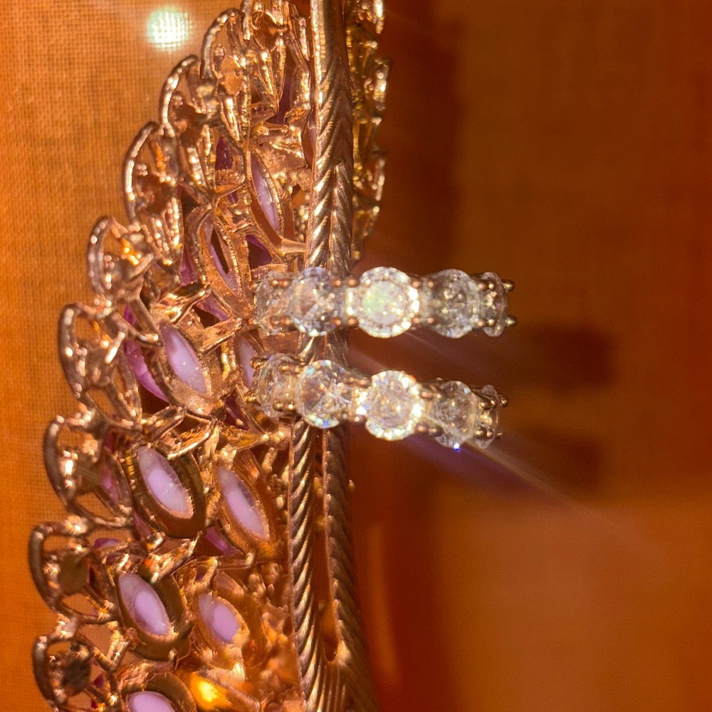 Gold & Silver Infinity Rings - Picture 4 of 9